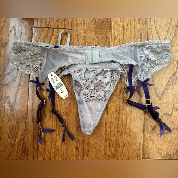 Victoria’s Secret Very Sexy Demi Lace Bra, Thong and Garter Set - Picture 6 of 13